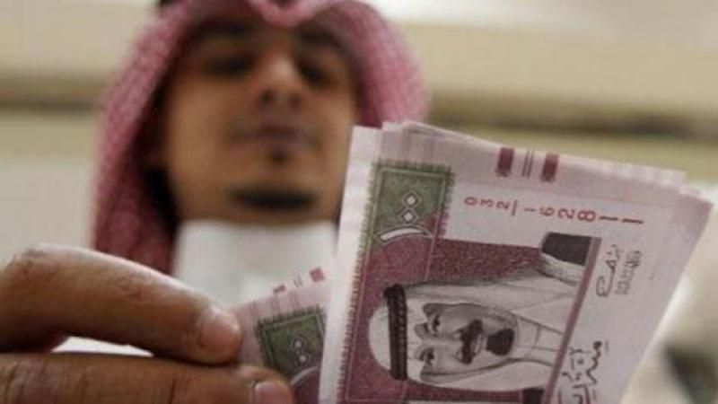 الريال السعودي يهبط إلى أدنى مستوى في 12 عاما