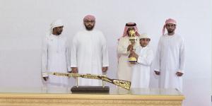 راشد
      بن
      سعود
      يشهد
      مهرجان
      محمد
      بن
      زايد
      للهجن - ستاد العرب