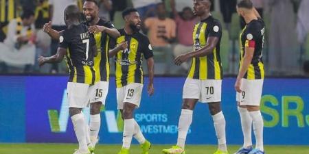 كيف يمكنني مشاهدة مباراة الاتحاد والقادسية في دوري روشن السعودي - ستاد العرب