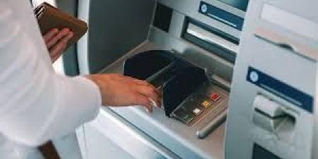 حدود الإيداع اليومي من ATM بـ10 بنوك في 2025 (تفاصيل) - ستاد العرب