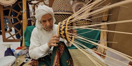 طلب متزايد على السلال الخشبية في يوم التأسيس - ستاد العرب