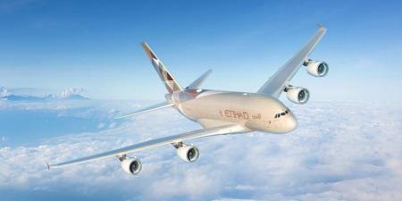 طائرة
      الاتحاد
      للطيران
      A380
      تصل
      تورونتو - ستاد العرب