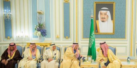 ولي العهد الأمير محمد بن سلمان يستقبل المهنئين بشهر رمضان - ستاد العرب