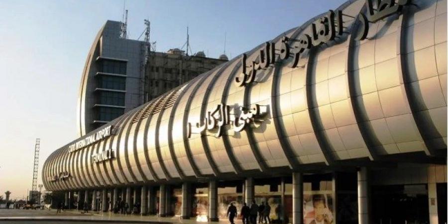 السيطرة على حريق في محيط مطار القاهرة الدولي - ستاد العرب