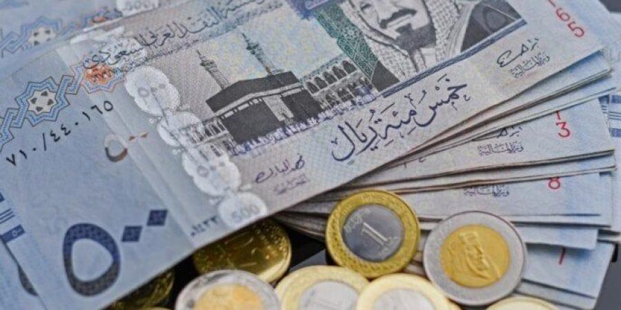 بعد
      تثبيت
      الفائدة..
      سعر
      الريال
      السعودي
      اليوم
      الجمعة
      18
      أكتوبر
      2024 - ستاد العرب