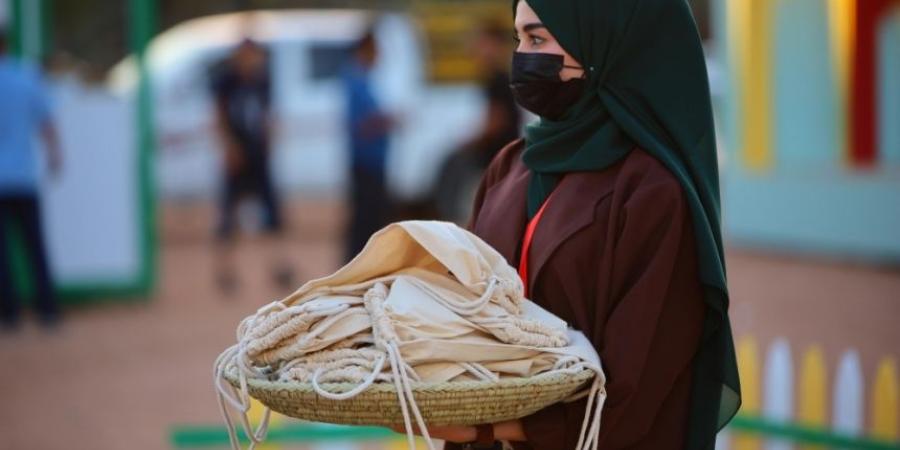 صور| المرأة تسجل حضورًا مميزًا في معرض موسم تمور المدينة المنورة - ستاد العرب