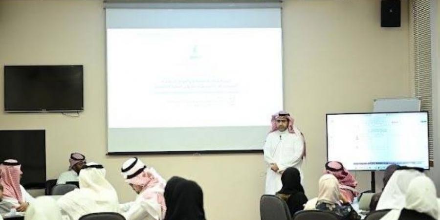 مختصون بجامعة الملك عبدالعزيز يناقشون الضوابط المقترحة للشؤون المالية للجامعات - ستاد العرب