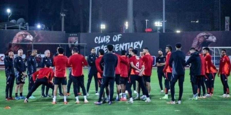 الأهلي
      يستعد
      لمواجهة
      الاتحاد
      السكندري
      فى
      الدوري - ستاد العرب