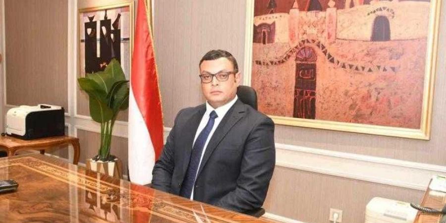 وزير
      الإسكان
      يُصدر
      قرارا
      بحركة
      تكليفات
      وتنقلات
      بأجهزة
      المدن
      الجديدة - ستاد العرب