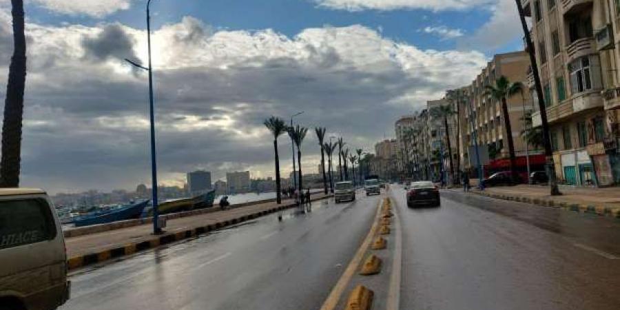 طقس
      الإسكندرية..
      3
      نوات
      تصاحبها
      أمطار
      غزيزة
      خلال
      شهر
      ديسمبر - ستاد العرب