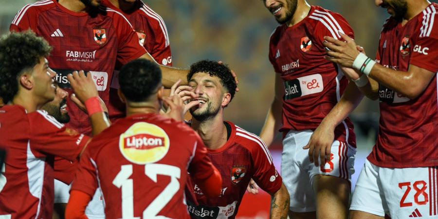 دوري
      أبطال
      إفريقيا..
      الأهلي
      والهلال
      والترجي
      لحسم
      التأهل - ستاد العرب