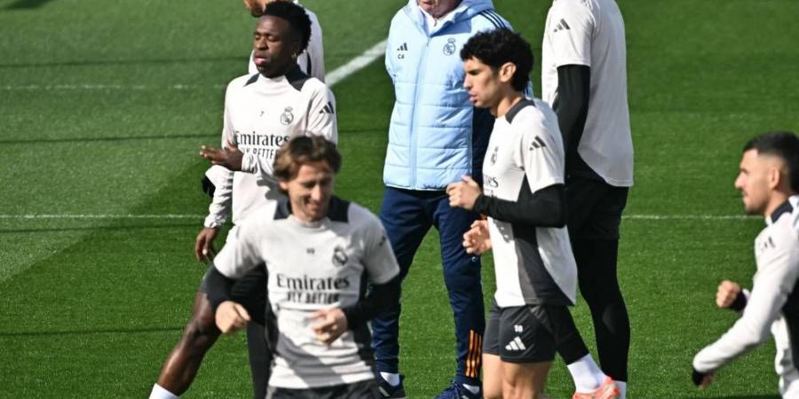 ريال
      مدريد
      يهدد
      بترك
      الدوري
      الإسباني..
      فماذا
      يقول
      القانون؟ - ستاد العرب