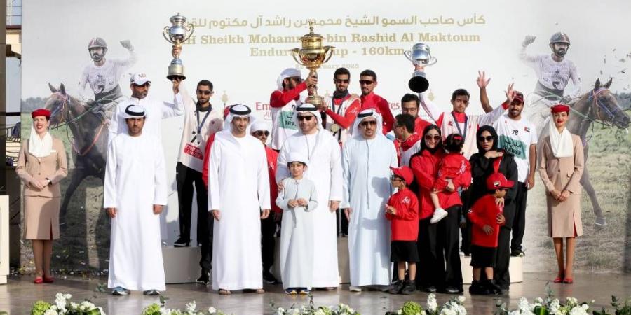 سيف
      المزروعي
      بطل
      كأس
      محمد
      بن
      راشد
      للقدرة - ستاد العرب