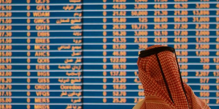 احتياطيات
      دول
      الخليج
      المالية
      تتجاوز
      800
      مليار
      دولار - ستاد العرب