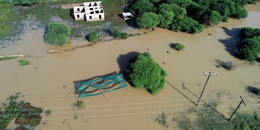 مقتل
      21
      شخصاً
      جراء
      سيول
      في
      غرب
      أفغانستان - ستاد العرب