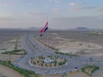 حريق هائل في عتق بشبوة يخلف خسائر بالملايين دون إصابات