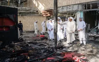 رئيس الوزراء الكويتي يتفقد آثار الاعتداء الإيراني على مطار الكويت