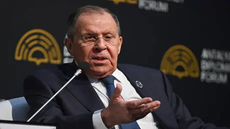 لافروف: واشنطن تراجعت عن تعهداتها بشأن أوكرانيا.. والغرب يسعى لمحاصرة روسيا وإعادة رسم المنطقة