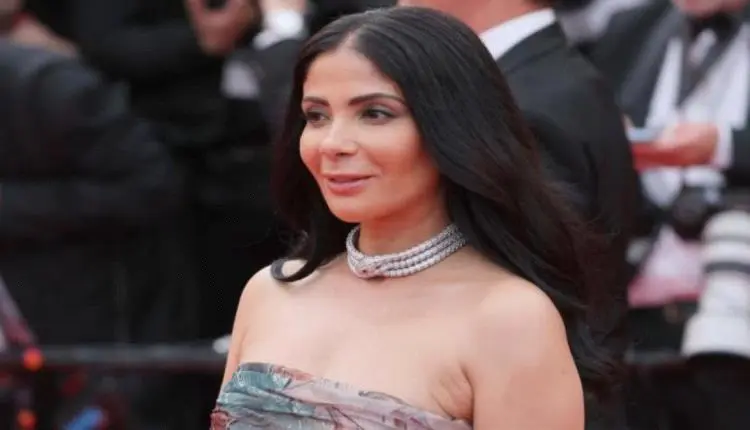 منى زكي تقاضي فتاة نشرت صورًا مسيئة لها وأشرف زكي: النقابة تدعمها بالكامل