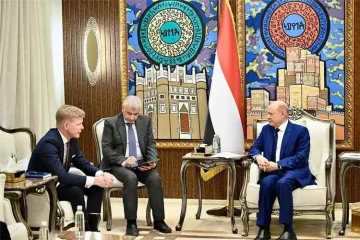 الرئيس العليمي للمبعوث الأممي: السلام لا يتحقق بتقاسم السلطة مع مليشيا الحوثيين بل باستعادة مؤسسات الدولة