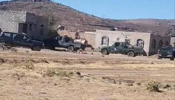 بغطاء المخططات العمرانية.. عصابات الحوثي تنهب 75 ألف لبنة من أراضي قبائل بني مطر بصنعاء