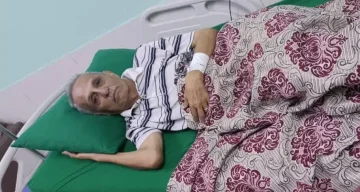 الكاتب الصحفي نجيب صديق في المستشفى بعد تدهور حالته الصحية