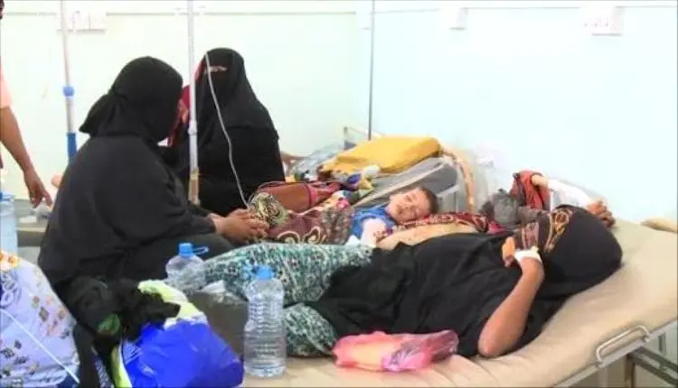 على حافة الانهيار.. منظمة الصحة العالمية تطلق تحذير عاجل وتطالب بتمويل طارئ لإنقاذ الملايين باليمن